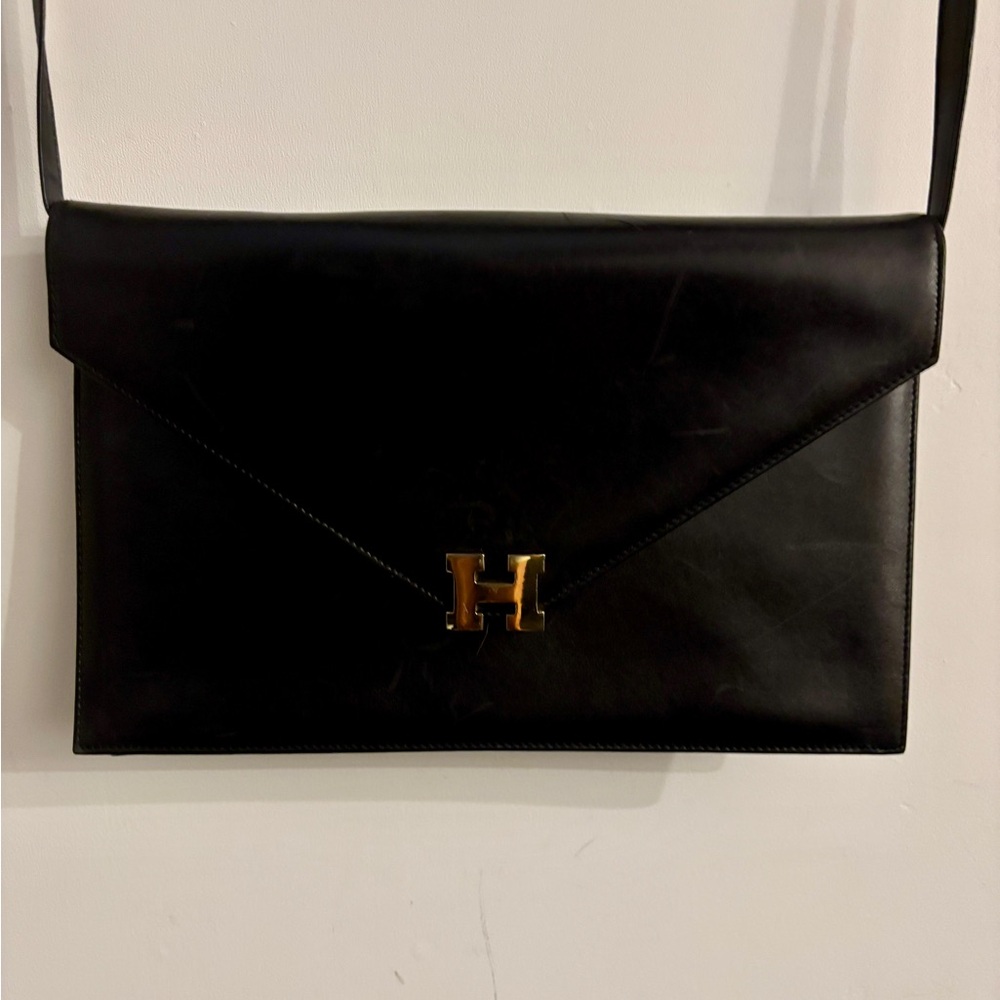 Sophisticated Black and Gold Envelope Clutch